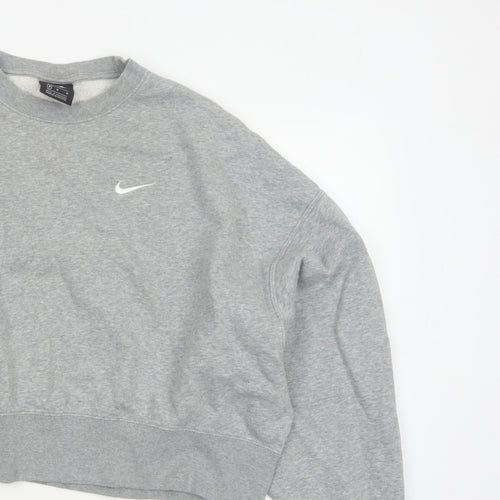 Nike Women’s Grey M Logo Crew Neck Pullover Sweatshirt Fleece