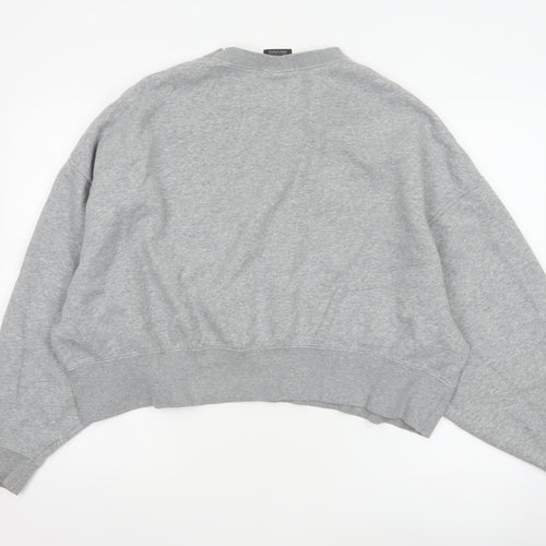 Nike Women’s Grey M Logo Crew Neck Pullover Sweatshirt Fleece