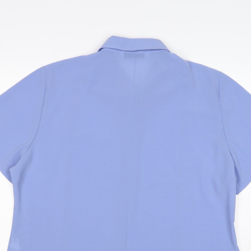 Additional view of Bliss Women Blue, size 20, Short Sleeve Collared Button-Up Shirt