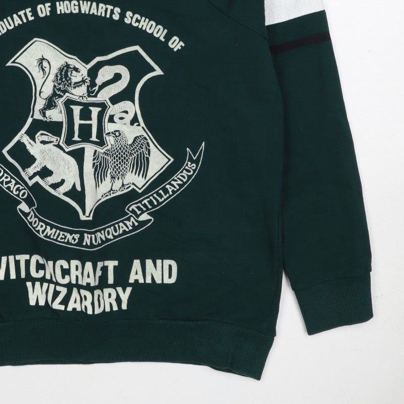 Harry Potter Women’s Green M Pullover Sweatshirt Hogwarts Graphic