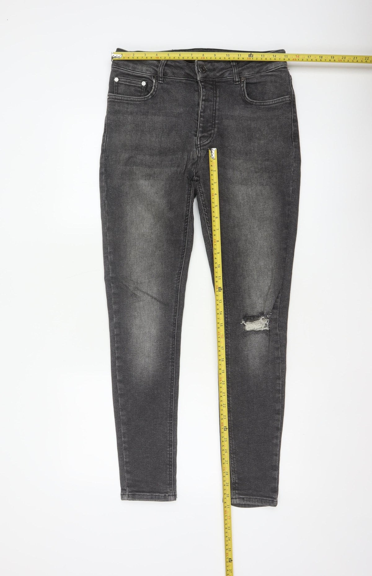 BoohooMAN Men’s Grey 32 Skinny Distressed Stretch Jeans