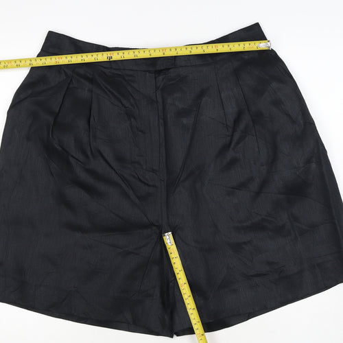 Jaeger Women’s Black Linen Bermuda Shorts UK 18 Flat Front