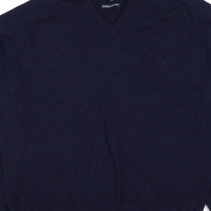 Additional view of Blue Harbour Men’s Navy XL Lambswool V-Neck jumper Classic