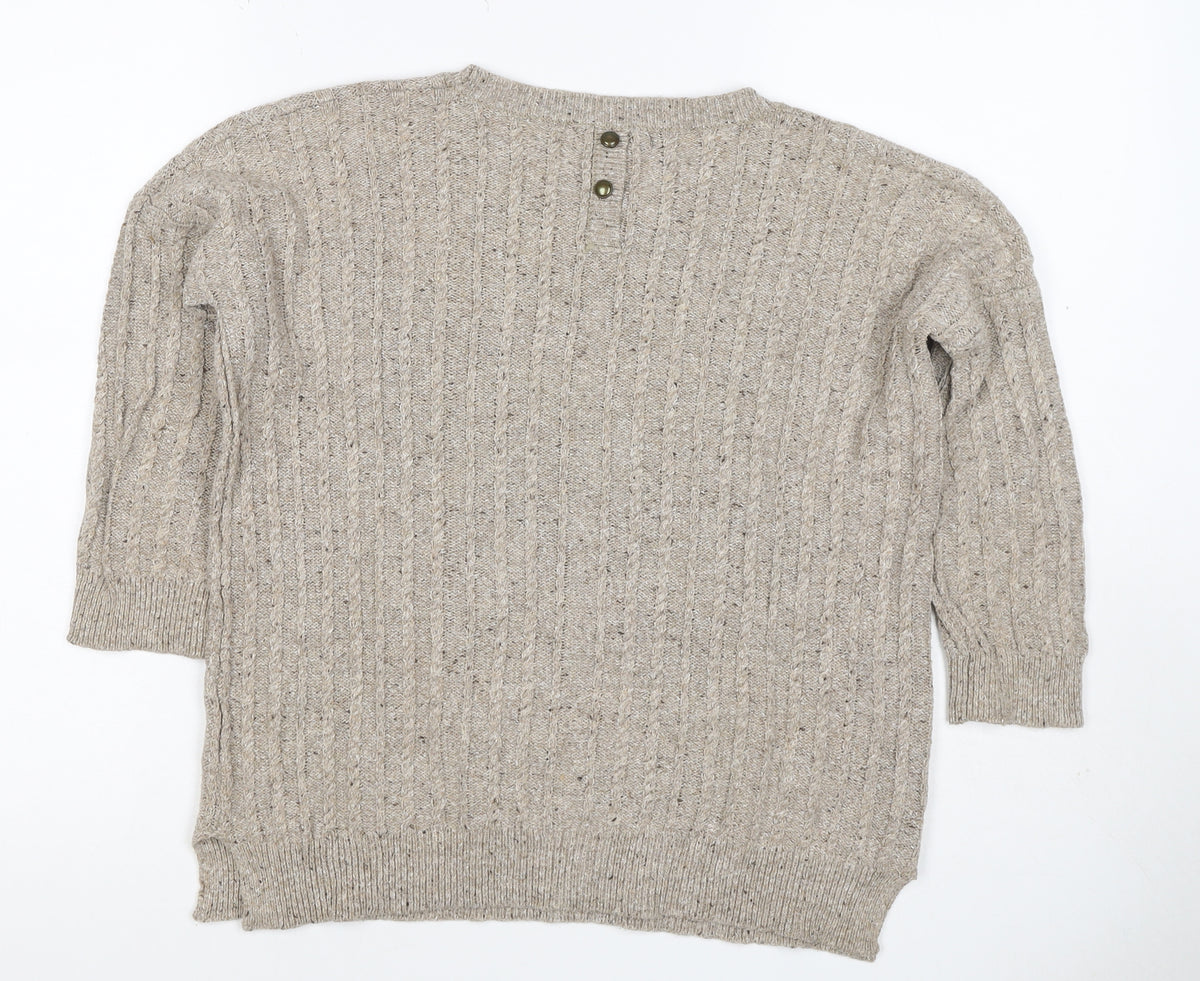 Close-up detail of MNG Basics Women Beige XS Cable-Knit Button Shoulder jumper