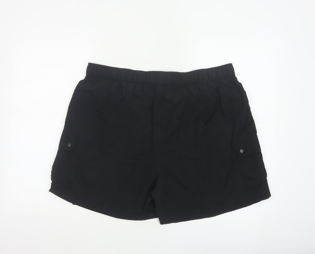 Goodmove Women’s Black Size 18 Cargo Utility Shorts Belted