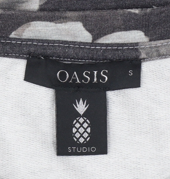 Oasis Studio Women’s Grey Floral Raglan Sweatshirt Size S