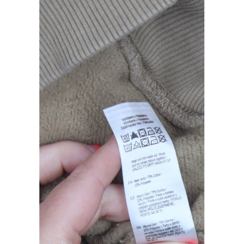F&F Men’s Beige M New York City Graphic Pullover Hoodie Pockets