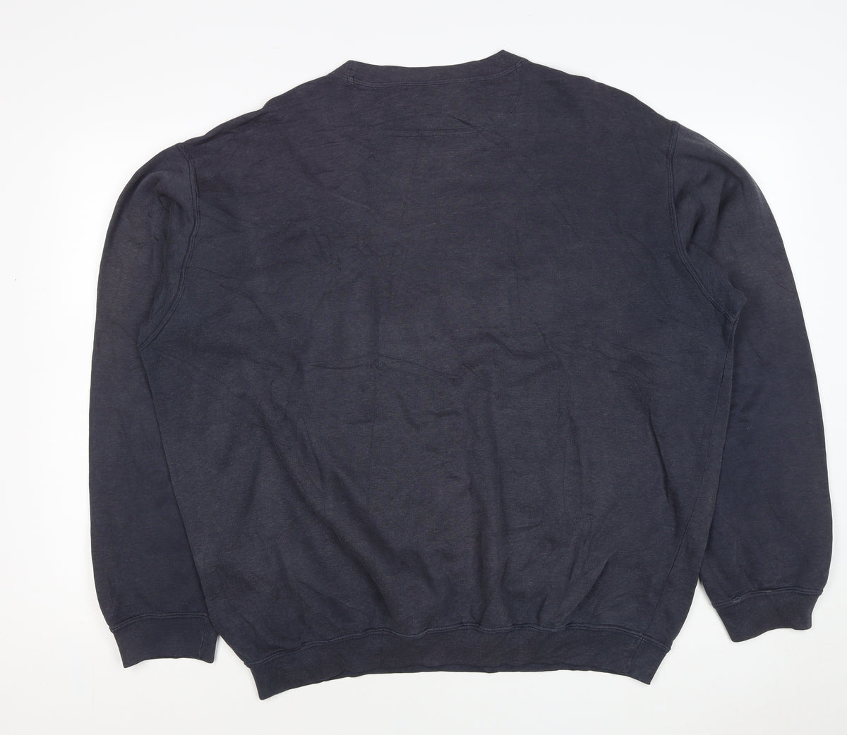 Close-up detail of Champion Men Blue XL Vintage Crew Neck Logo Pullover Sweatshirt