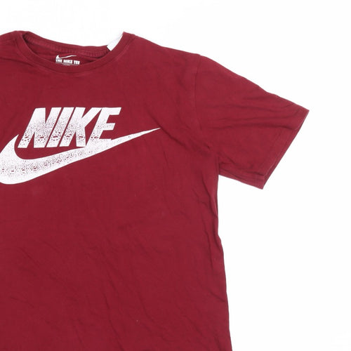 Nike Men’s Red M Athletic Fit Logo Graphic Cotton T-Shirt