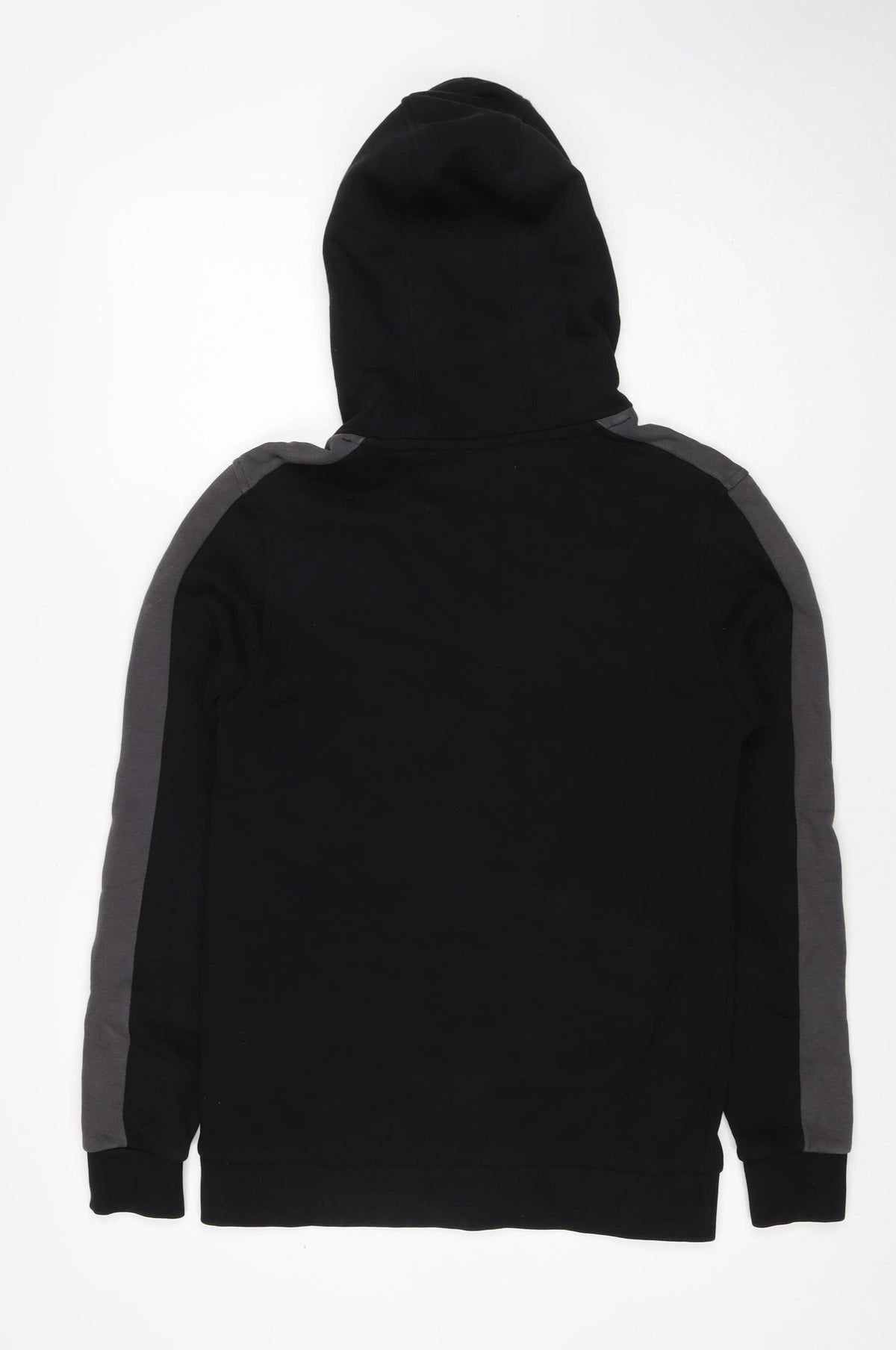 Close-up detail of Metissier Paris Men’s Black Grey XS Pullover Hoodie Logo Pocket