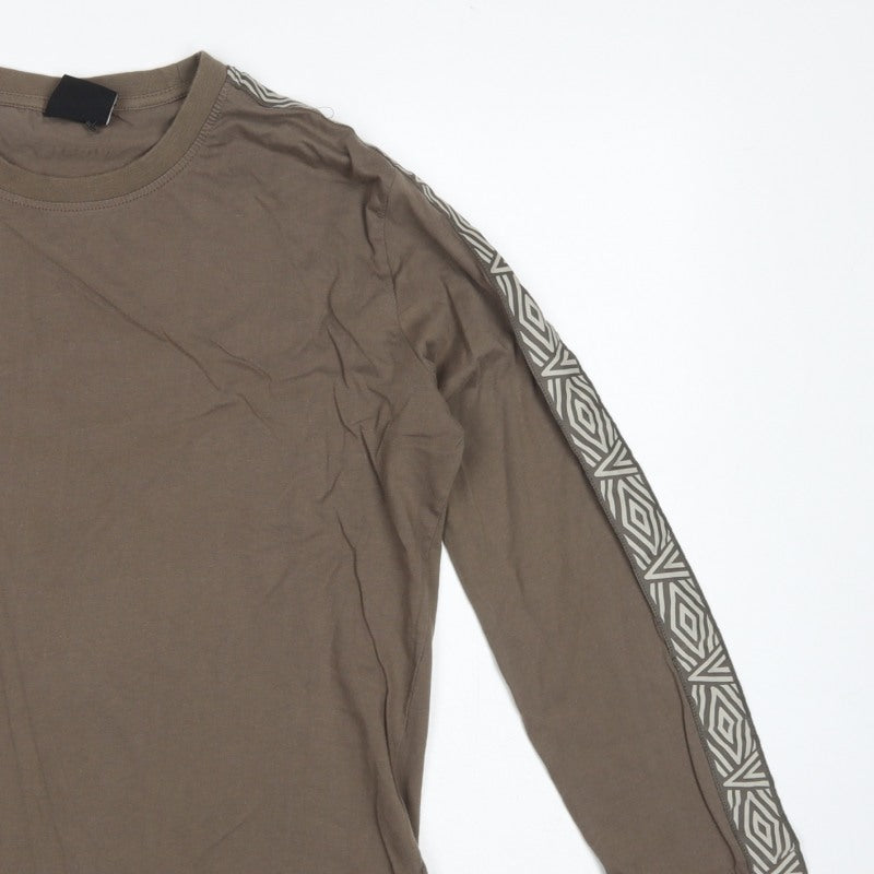 Umbro Men's Brown M Long Sleeve Crew Neck Geometric Logo T-Shirt