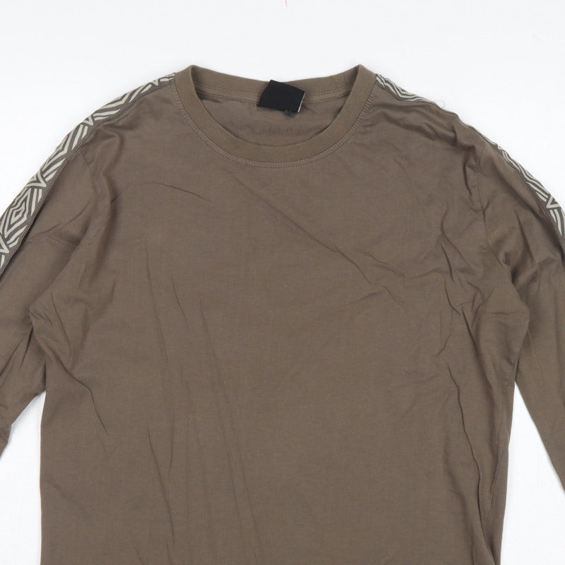 Umbro Men's Brown M Long Sleeve Crew Neck Geometric Logo T-Shirt