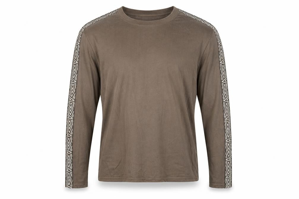 Umbro Men's Brown M Long Sleeve Crew Neck Geometric Logo T-Shirt