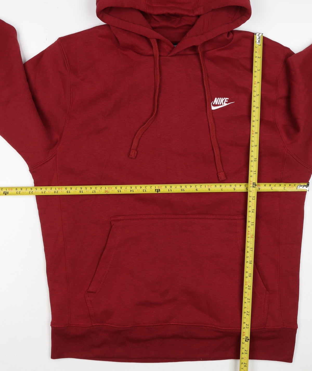 Nike Men’s Red M Pullover Hoodie Embroidered Logo Kangaroo Pocket