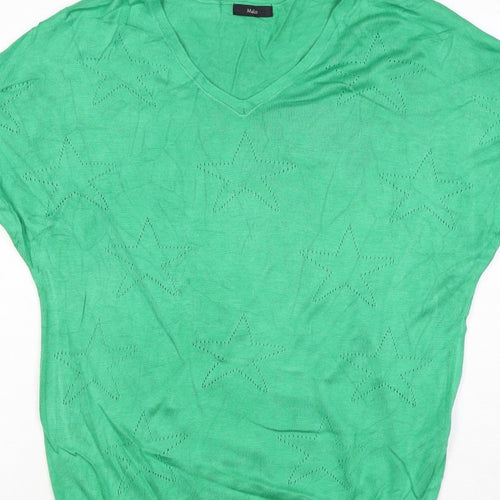 M&Co Women’s Green Size 10 Star Knit V-Neck Relaxed T-Shirt Top