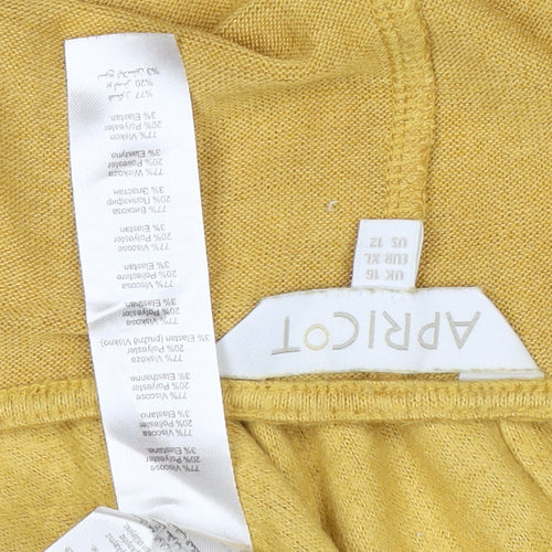 Apricot Women’s Yellow UK 16 Relaxed Jersey Short Sleeve T-Shirt
