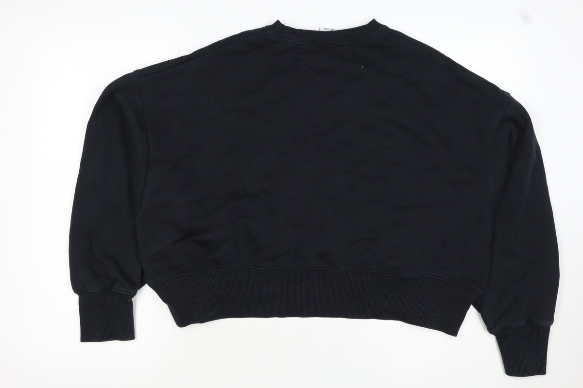 Close-up detail of Nike Women Black S Pullover Sweatshirt Crew Neck Logo Long Sleeve
