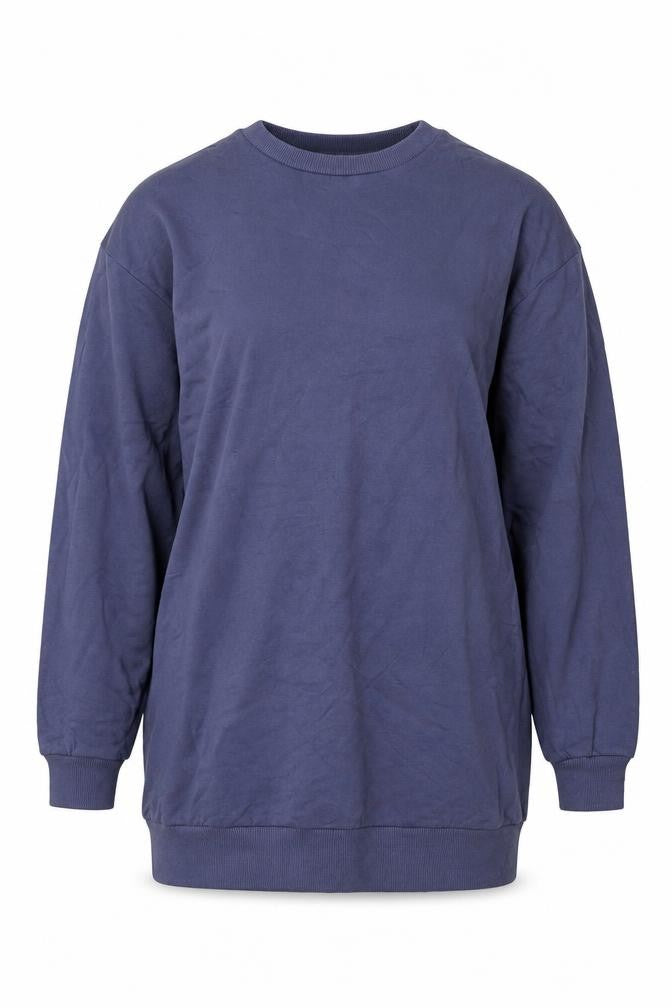 Front view of ASOS Design Women’s Blue UK 8 Longline Crew Neck Pullover Sweatshirt