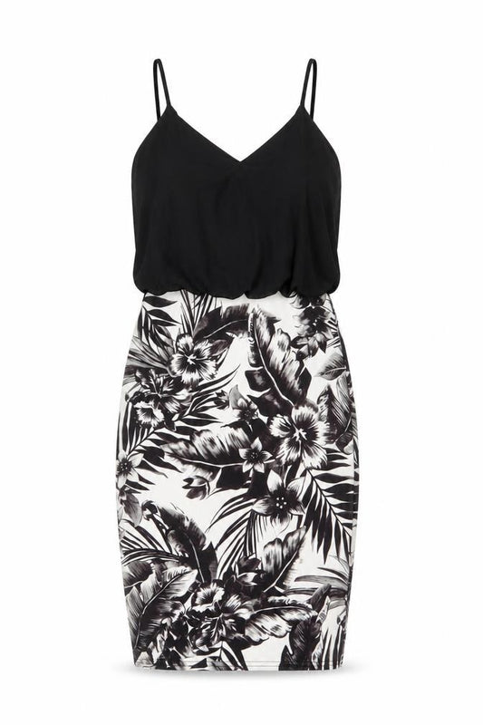 Front view of Quiz Women Black Floral Bodycon Strappy Short Dress UK 8