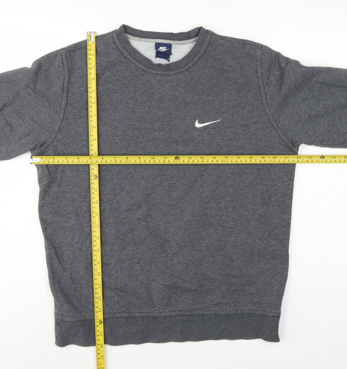 Nike Men’s Grey M Crew Neck Pullover Sweatshirt Logo Fleece