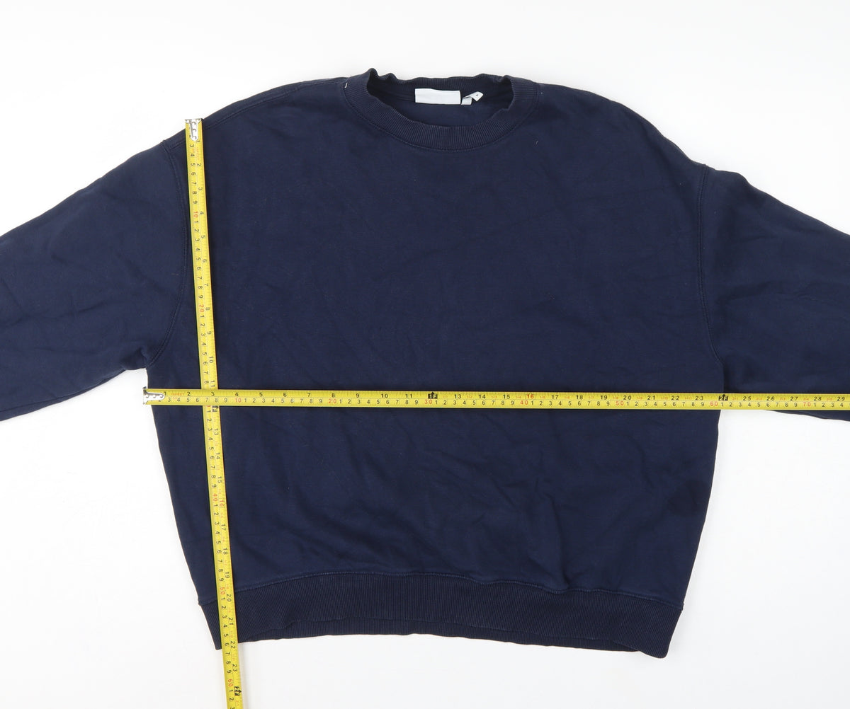 Close-up detail of Weekday Women’s Navy Blue M Pullover Crew Neck Raglan Sweatshirt
