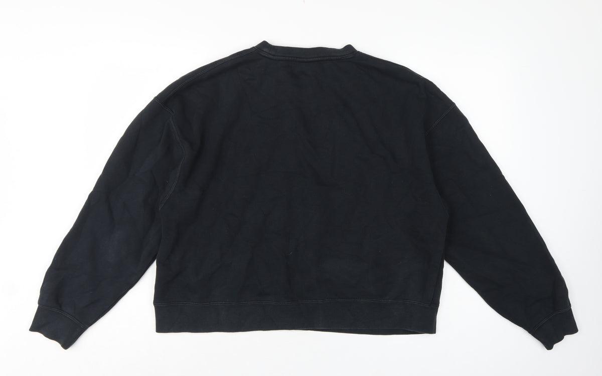 Brand and care label for Jordan Women’s Black S Loose Fit Logo Crewneck Pullover Sweatshirt