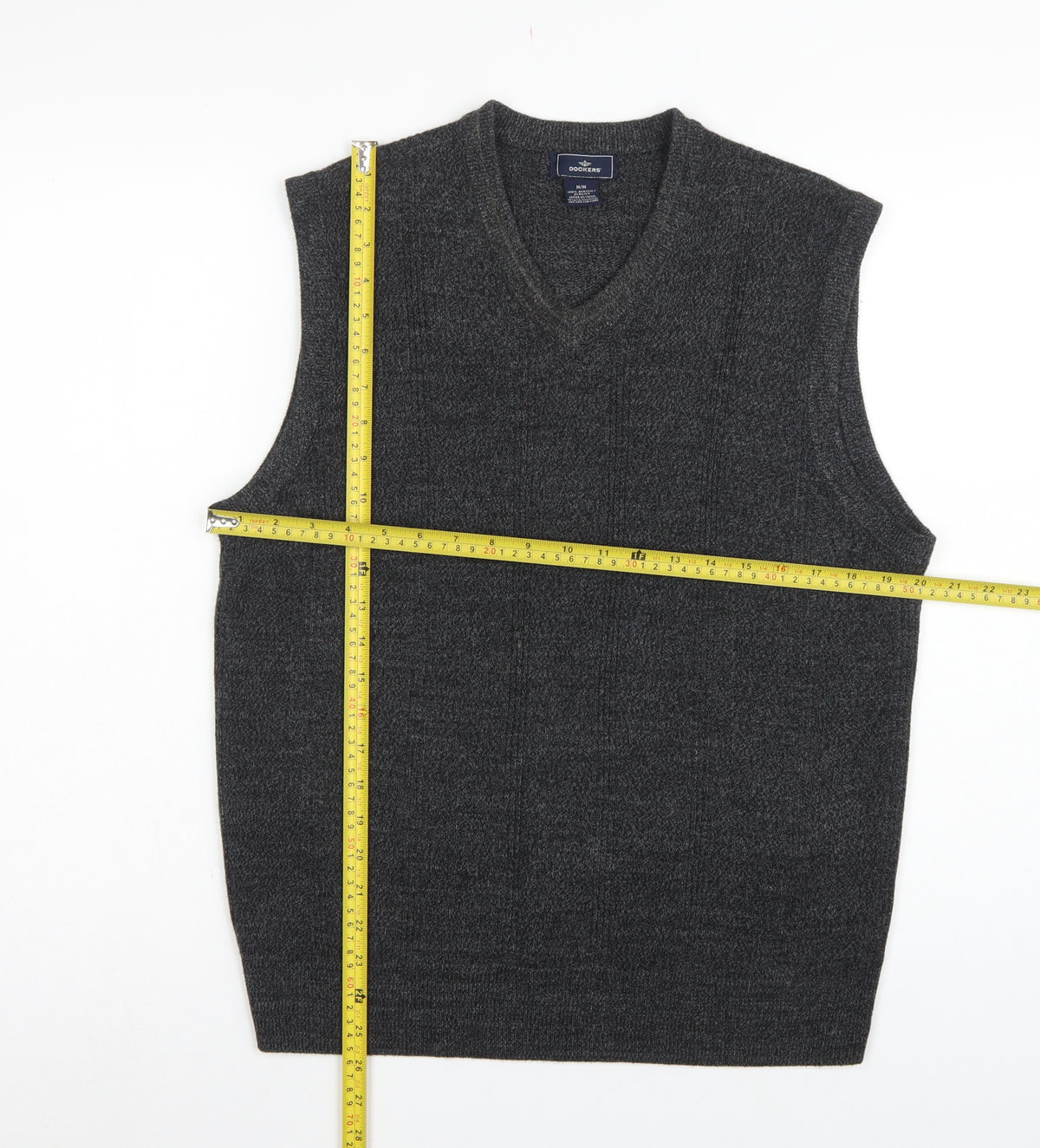 Dockers Men’s Grey M V-Neck Knit Sleeveless Pullover Sweater Vest