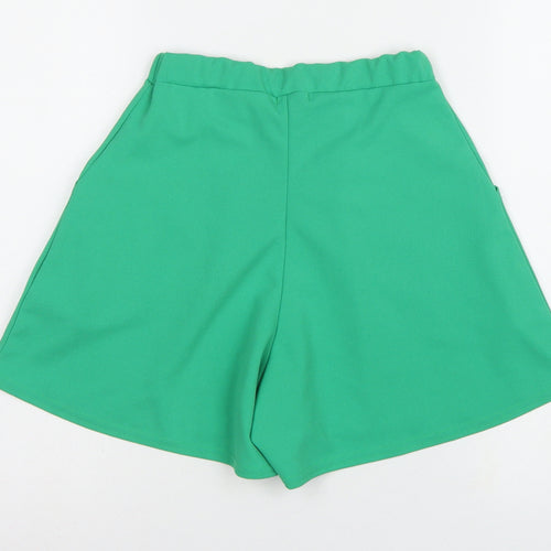 Boohoo Women’s Green High Rise Pleated Shorts UK 6 Pockets