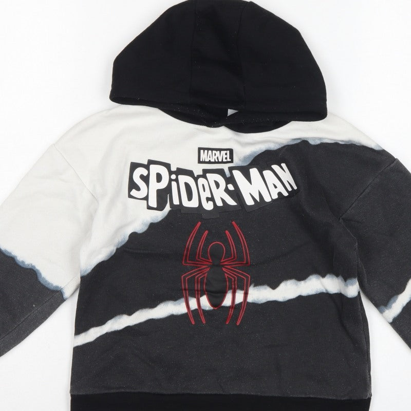 Additional view of Marvel boys’ black white spider-man hoodie 5-6 years graphic pullover