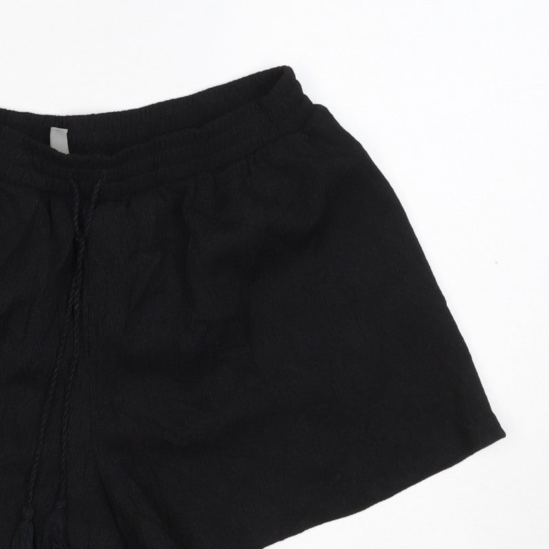 Soso Women Black Size M Drawstring Tassel Relaxed Shorts