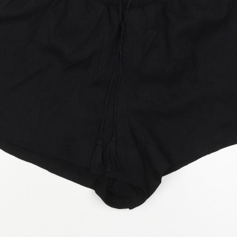 Soso Women Black Size M Drawstring Tassel Relaxed Shorts