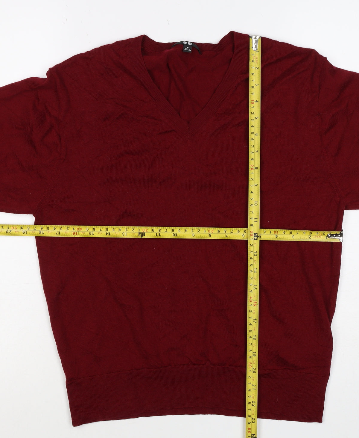 Uniqlo Women’s Red M 100% Wool V-Neck Long Sleeve Pullover Jumper