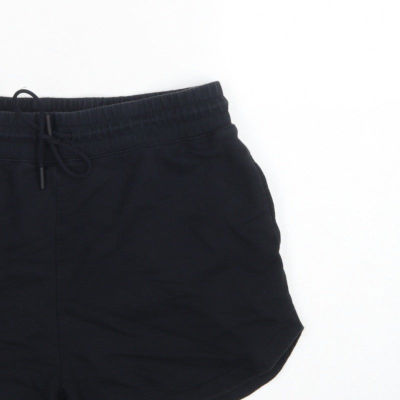 Gymshark Women’s Black M Sweat Shorts Drawstring Pockets Gym Training