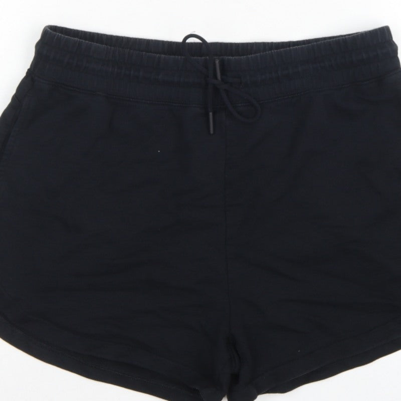 Gymshark Women’s Black M Sweat Shorts Drawstring Pockets Gym Training