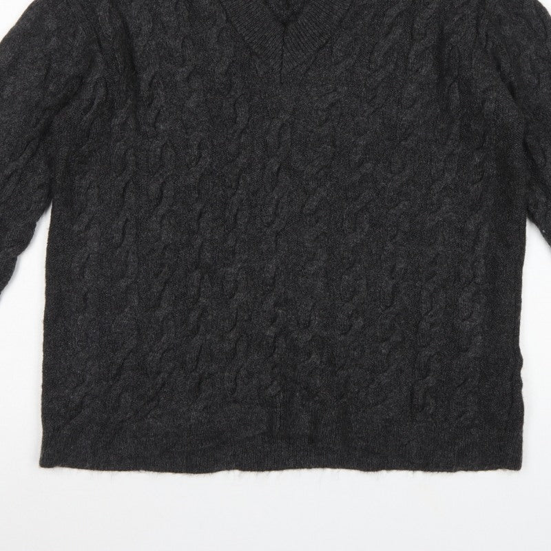 New Look Women’s Grey S Cable-Knit V-Neck Pullover Jumper
