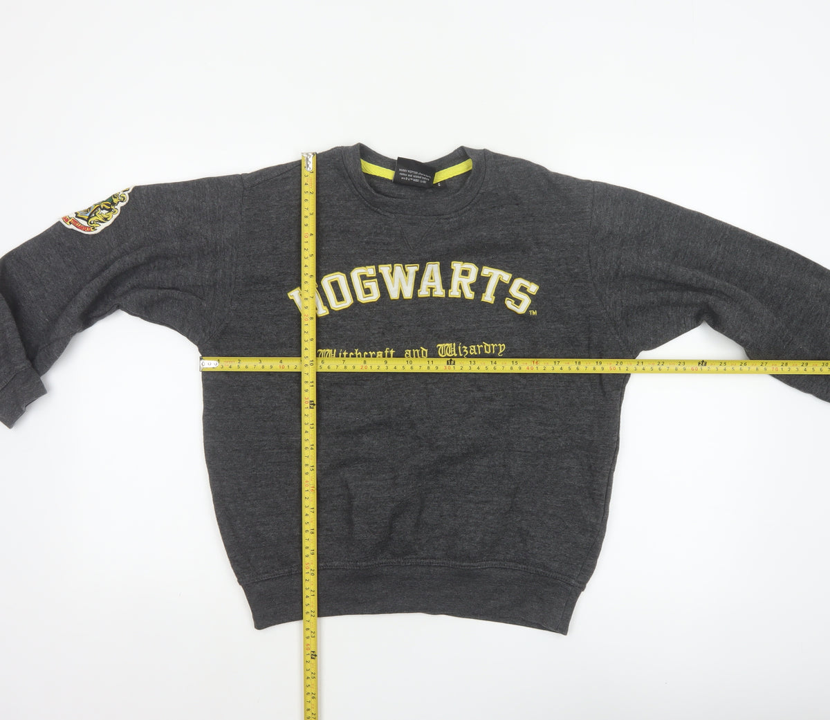 Harry Potter Women’s Grey S Pullover Hogwarts Sweatshirt