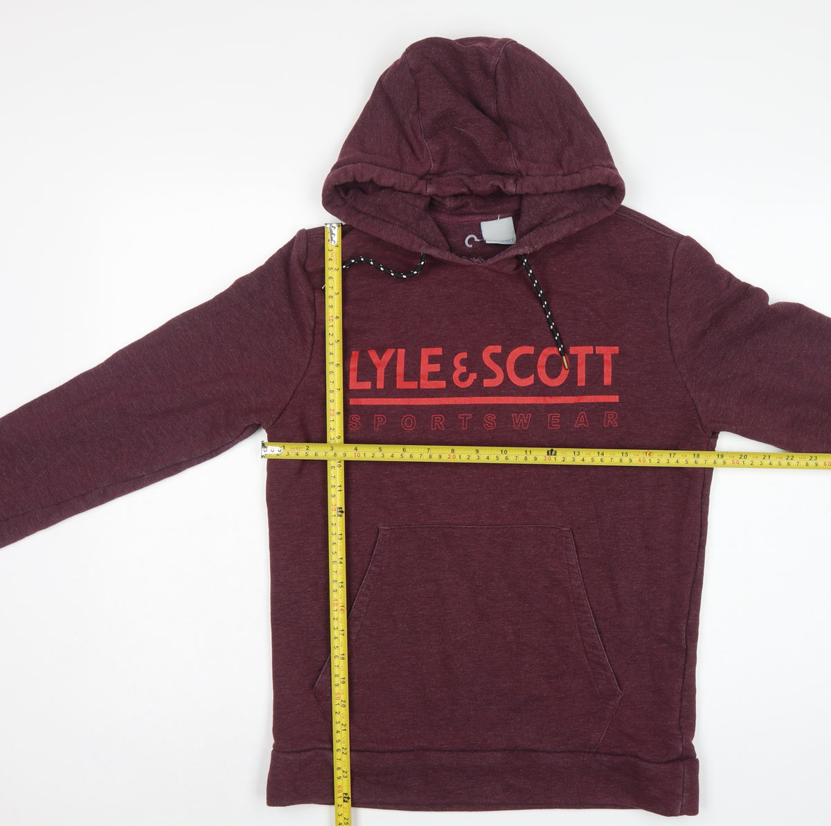 Lyle & Scott Men’s Red Small Logo Graphic Pullover Hoodie Sportswear
