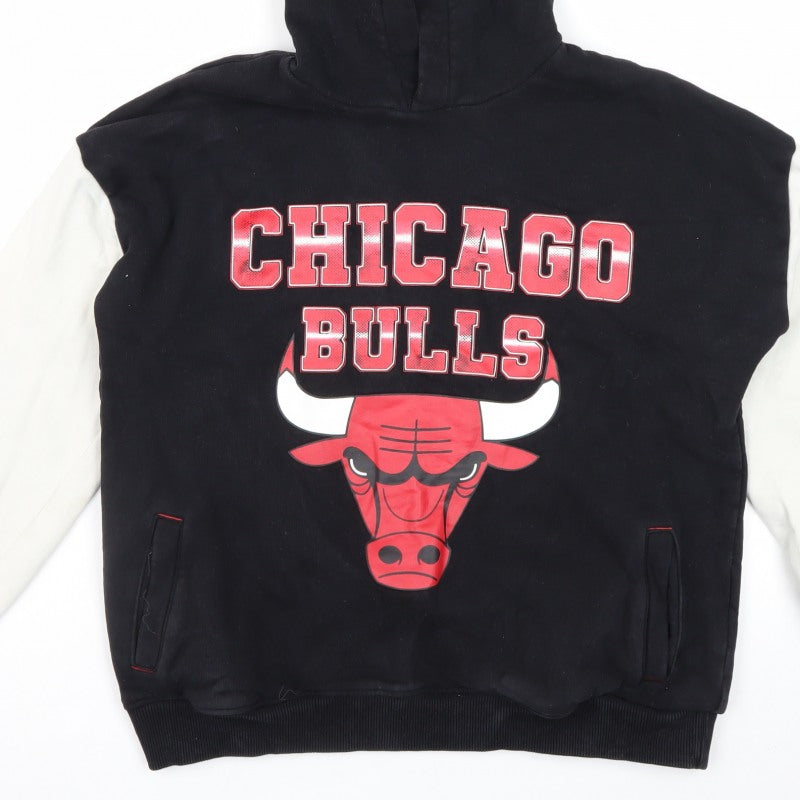 NBA Boys Black Chicago Bulls 12-13 Years Pullover Graphic Hoodie