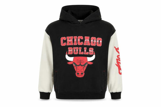 NBA Boys Black Chicago Bulls 12-13 Years Pullover Graphic Hoodie