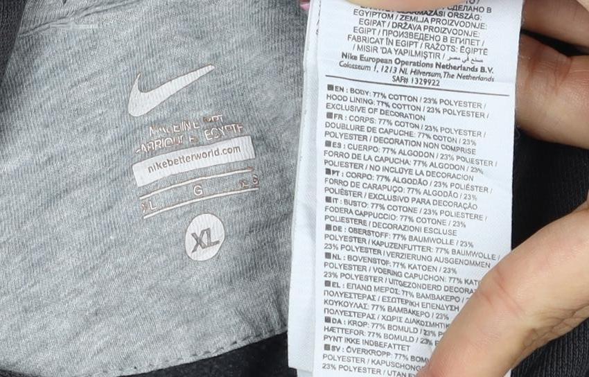 Nike Women’s Black L Pullover Hoodie Swoosh Logo Kangaroo Pocket
