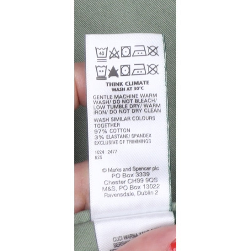 Marks & Spencer Women Green Size 22 Stretch Chino Shorts Pockets