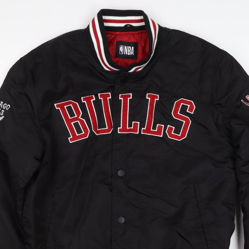 NBA Chicago Bulls Men’s Black XS Varsity Bomber Jacket Padded