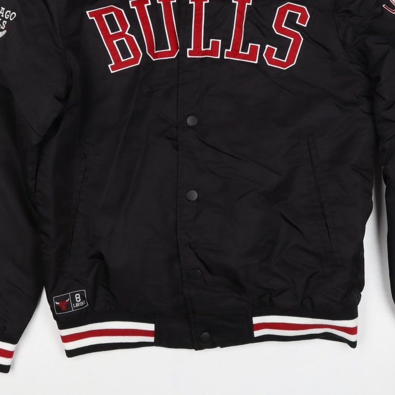 NBA Chicago Bulls Men’s Black XS Varsity Bomber Jacket Padded