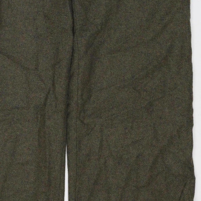 Model Women’s Green M Straight Leg Polyester Viscose Trousers