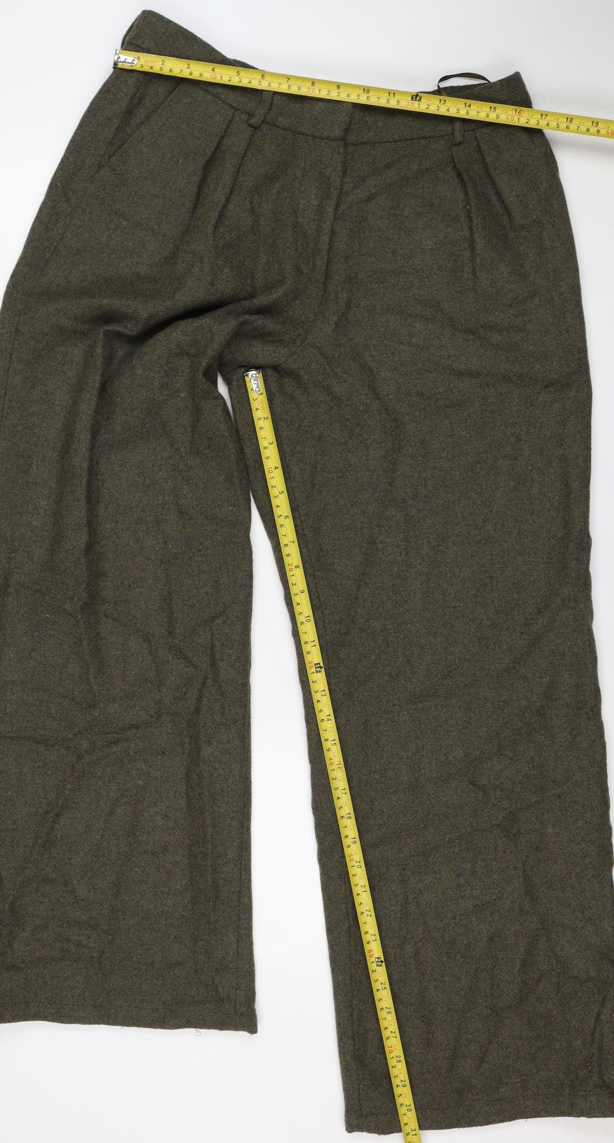 Model Women’s Green M Straight Leg Polyester Viscose Trousers