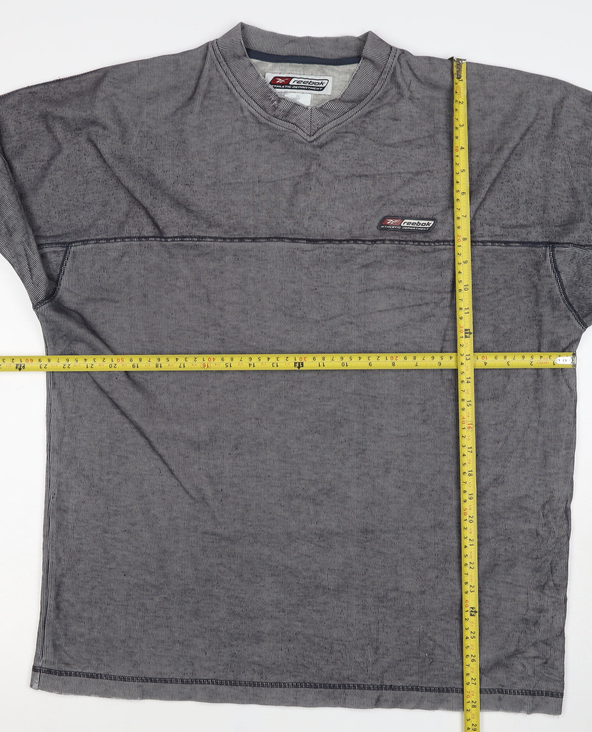 Reebok Men’s Grey Striped Logo V-Neck Pullover Jumper M