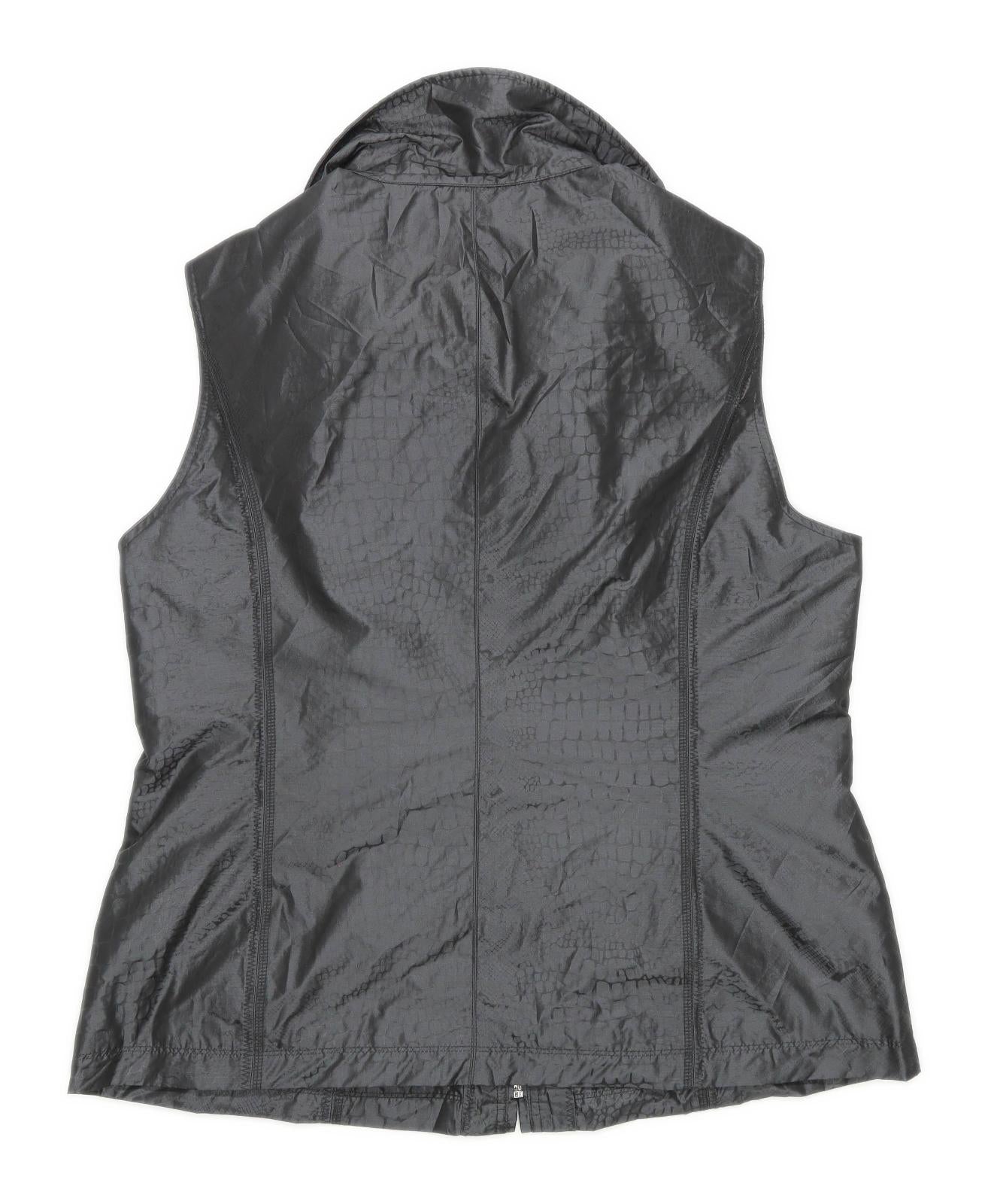 Augusta Womens Size 18 Black Sleeveless Jacket