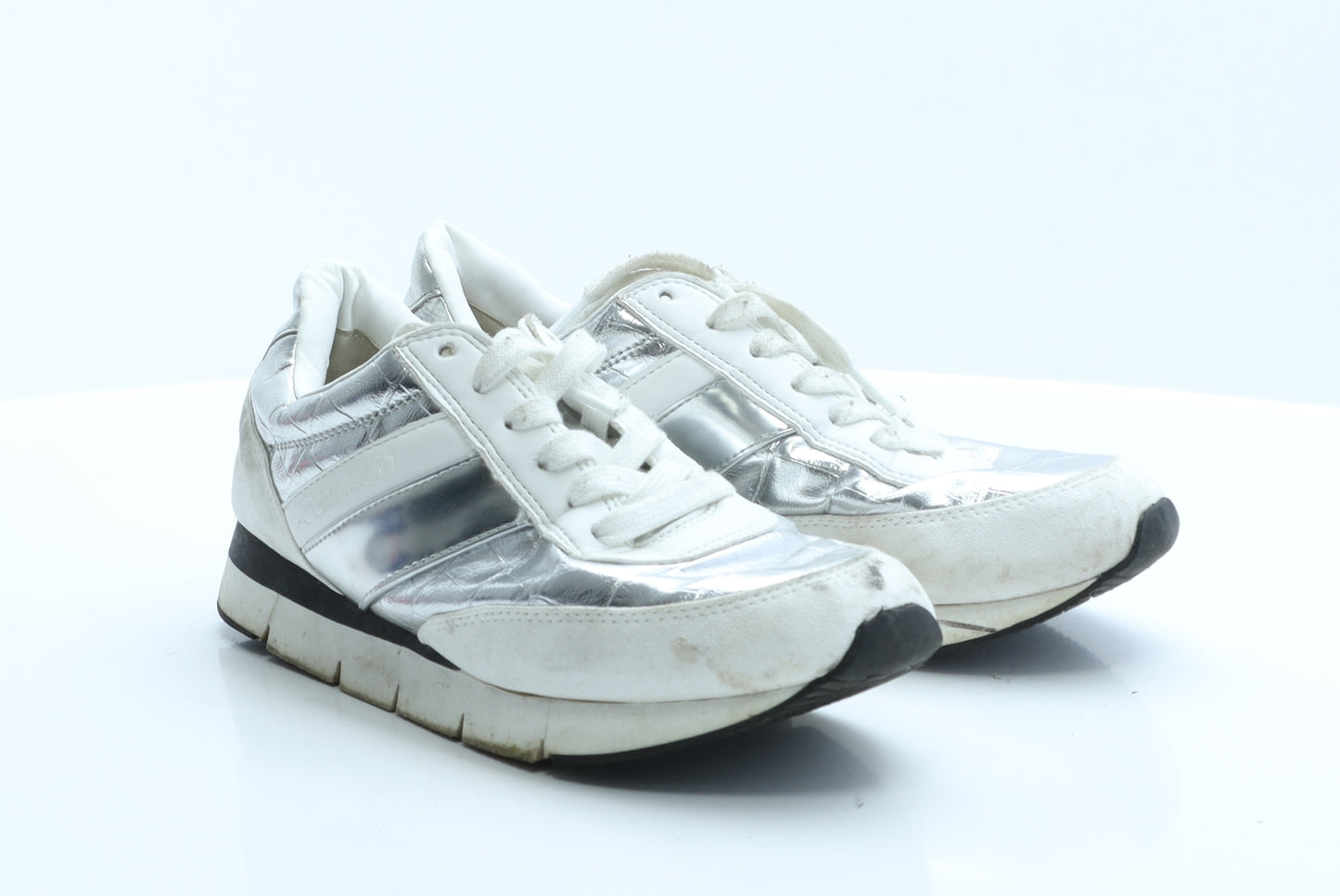 Calvin Klein Womens Silver Geometric Polyester Trainer Casual 6 39