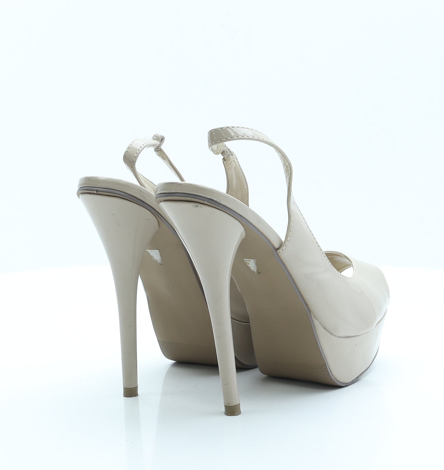 Quiz Womens Beige  Polyurethane Platform Heel 6