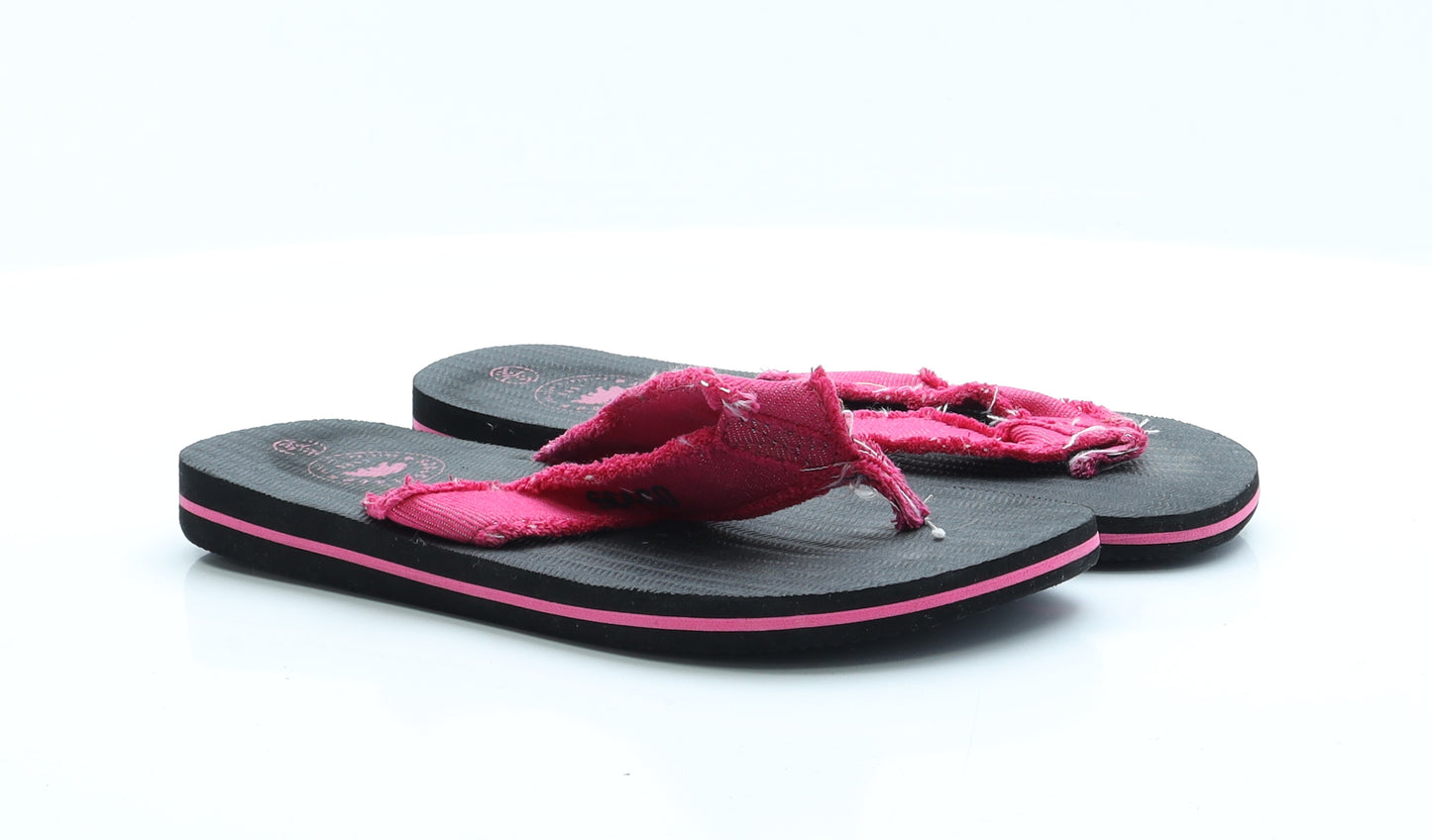 Soul Cal & Co Womens Black  Rubber Thong Flat 5 38